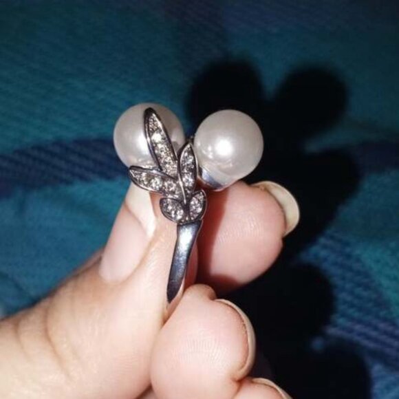 ZUMA BRIDAL WEDDING ENGAGMENT RING - Picture 4 of 5